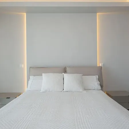 Apartment Puente Premium Rooftop & Garden Marbella