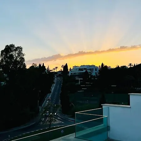 Apartment Puente Premium Rooftop & Garden